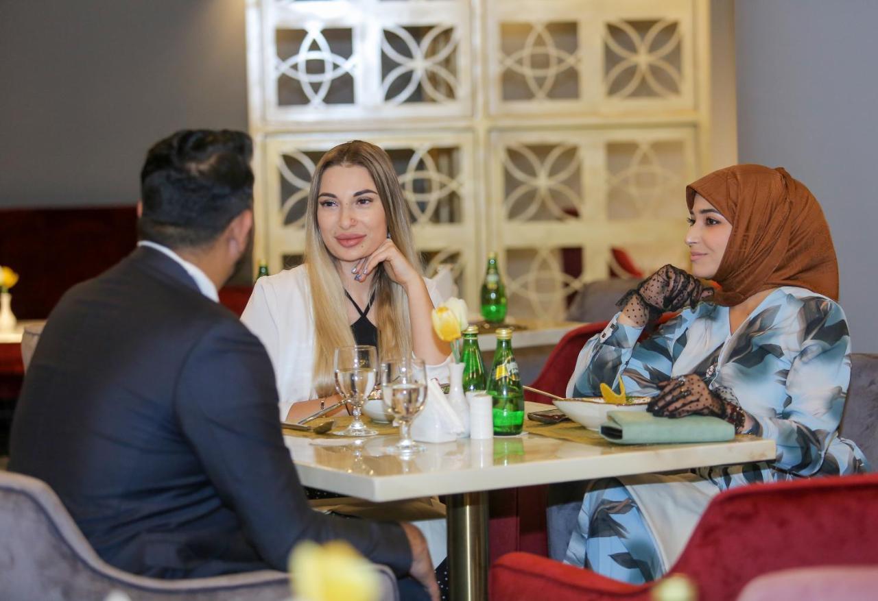 Ivory Grand Hotel Apartments Dubai Eksteriør billede
