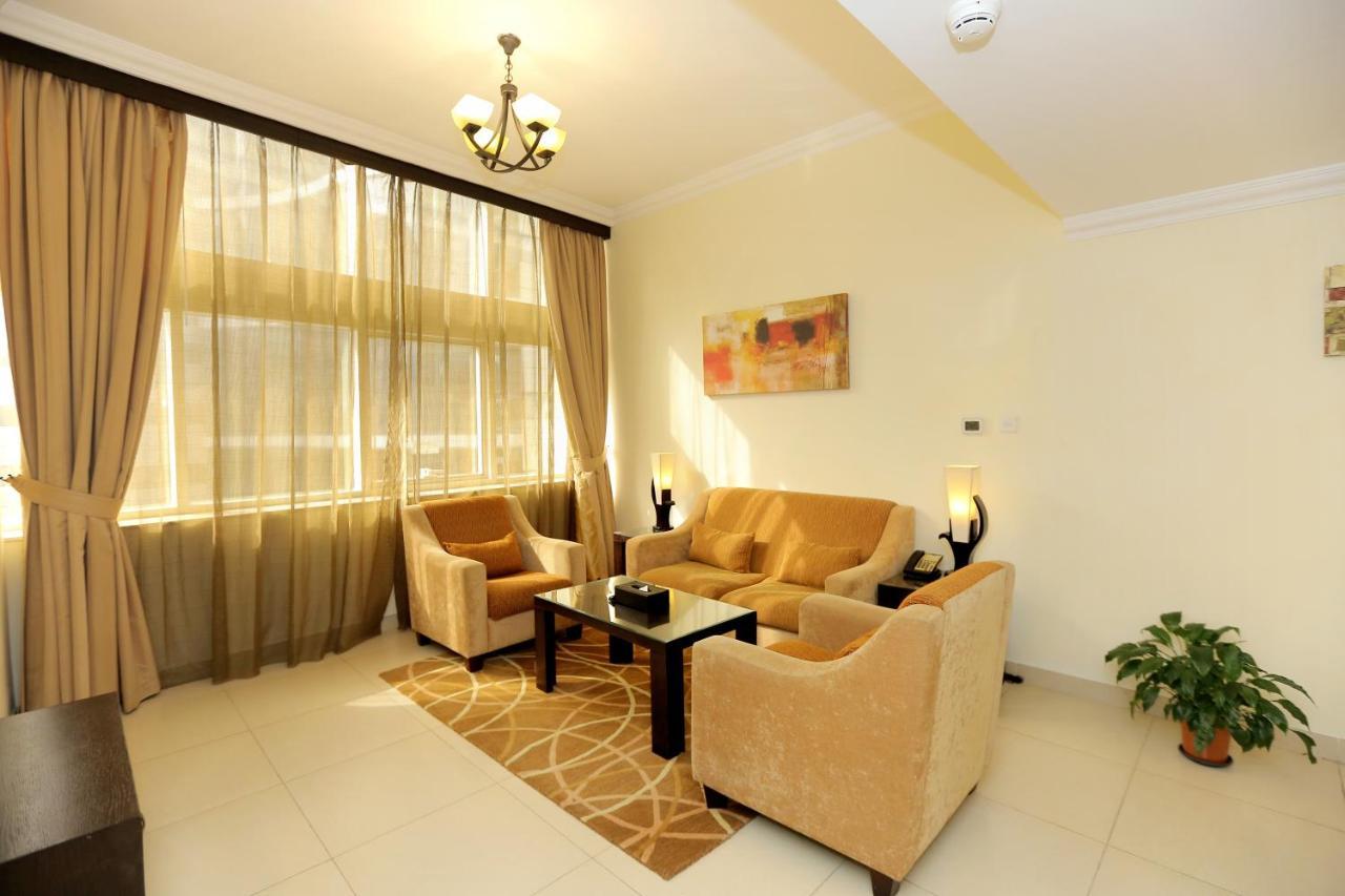 Ivory Grand Hotel Apartments Dubai Eksteriør billede