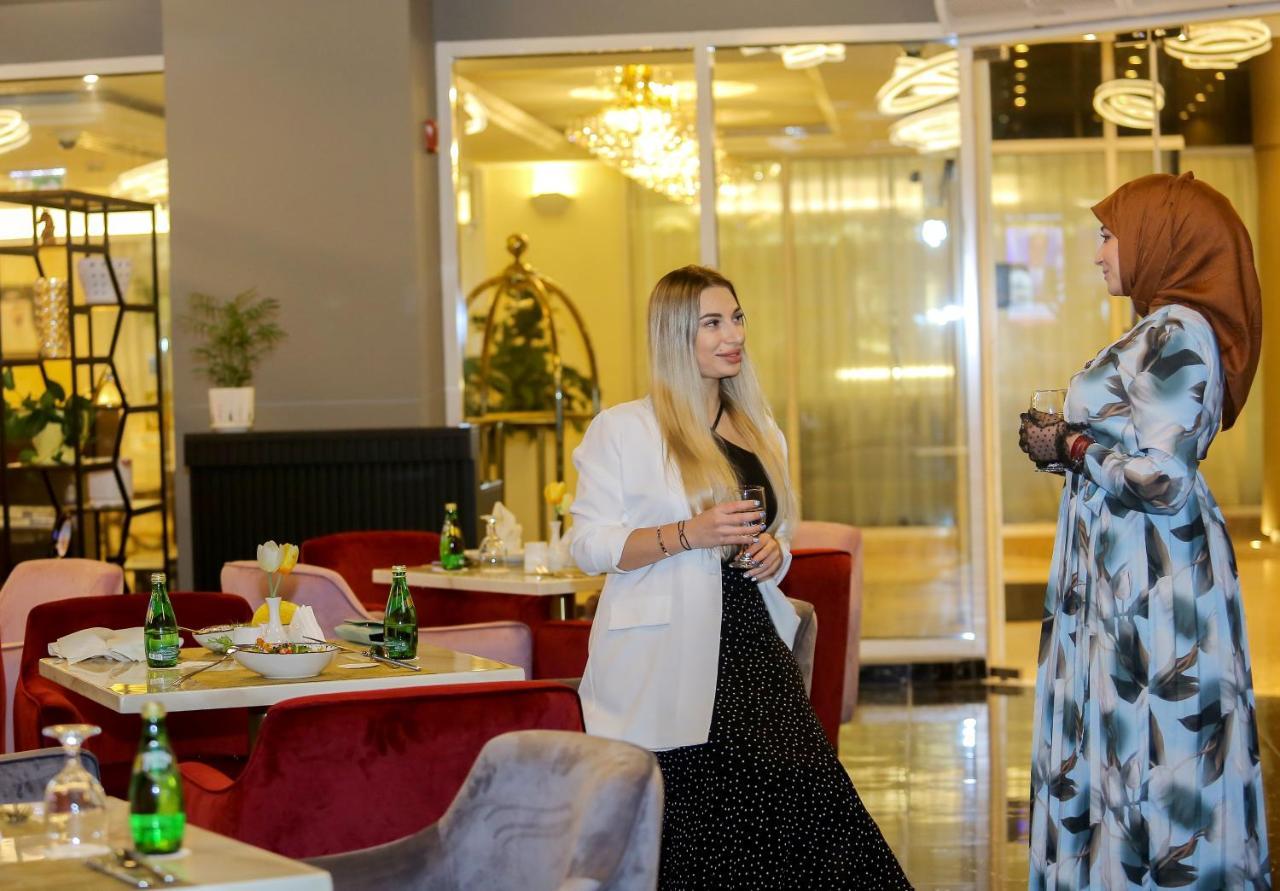 Ivory Grand Hotel Apartments Dubai Eksteriør billede