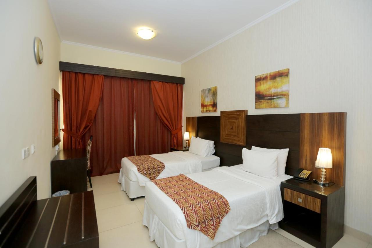 Ivory Grand Hotel Apartments Dubai Eksteriør billede