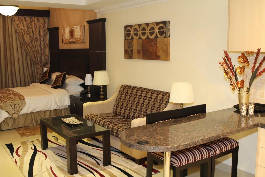 Ivory Grand Hotel Apartments Dubai Eksteriør billede