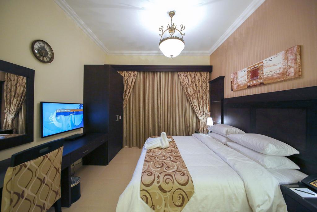 Ivory Grand Hotel Apartments Dubai Eksteriør billede