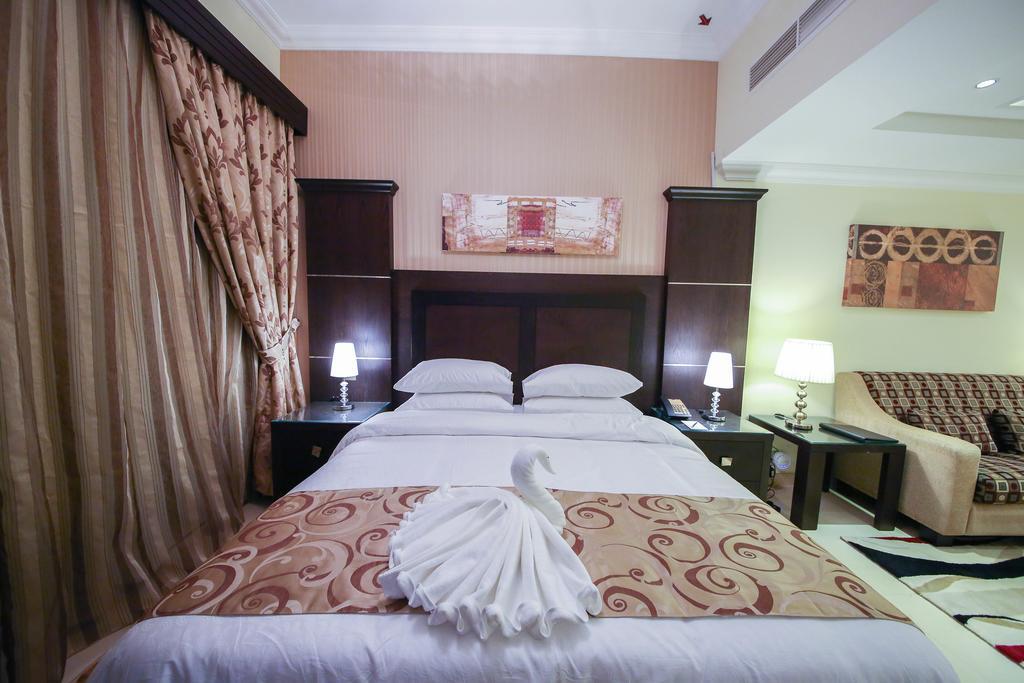 Ivory Grand Hotel Apartments Dubai Eksteriør billede