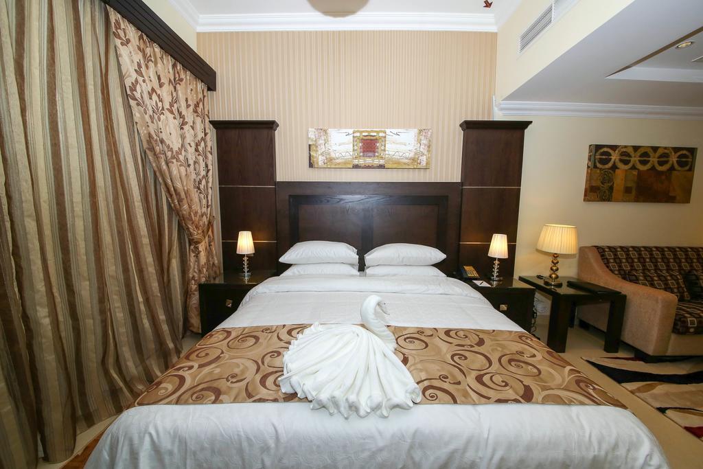 Ivory Grand Hotel Apartments Dubai Eksteriør billede