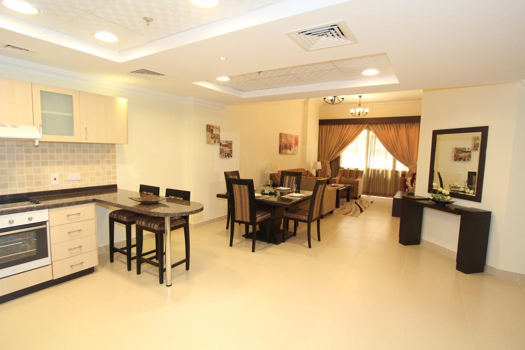 Ivory Grand Hotel Apartments Dubai Eksteriør billede